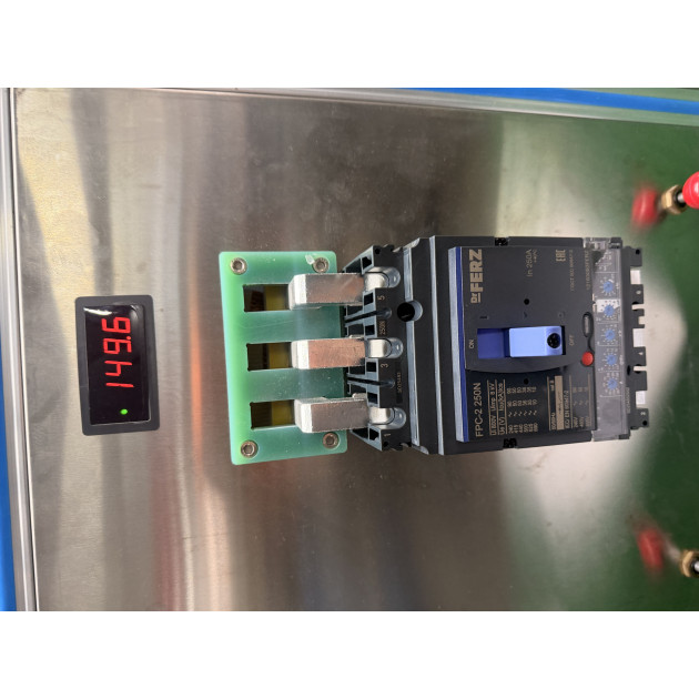 Авт. выкл. в литом корпусе FPC-26-N-630-ML6/3P 630А 50кА с электрон. расцепителем FERZ